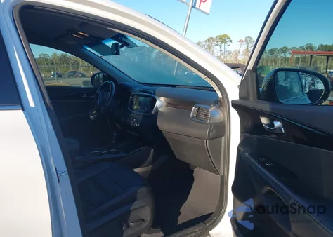 2017 Kia Sorento 2.0T Ex from USA, damaged, VIN 5XYPH4A12HG252991